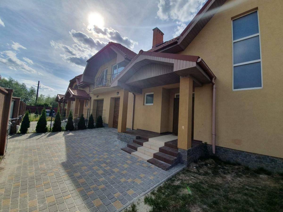 Апартаменты Премиум Класса На Гвардейской Uschhorod Exterior foto